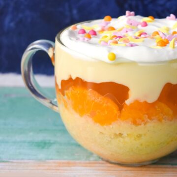 quick and easy vegan trifle.